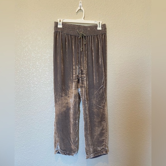 Mother The Lounger Ankle in Silver pants velvet size medium revolve - Picture 2 of 9